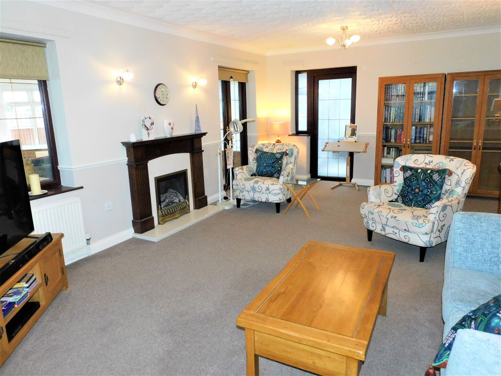Property photo 2 of 26