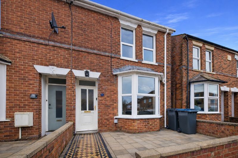 Property photo 1 of 10 Photo 11