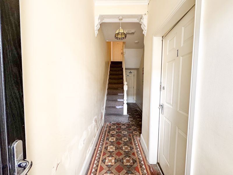 Property photo 2 of 8 Hall
