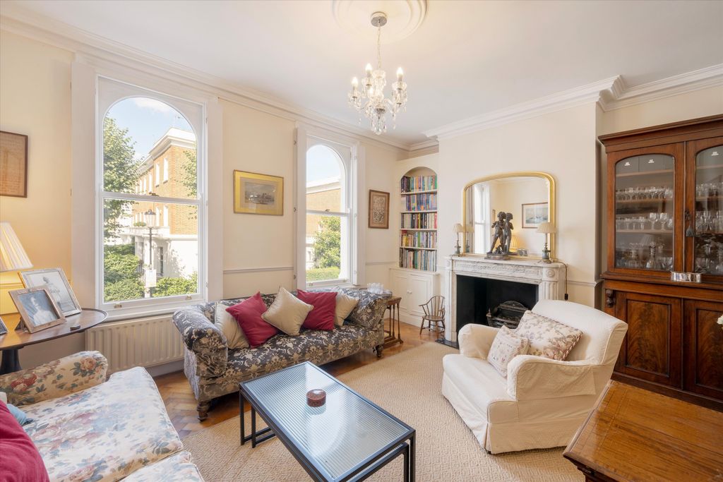 Property photo 2 of 16 Image