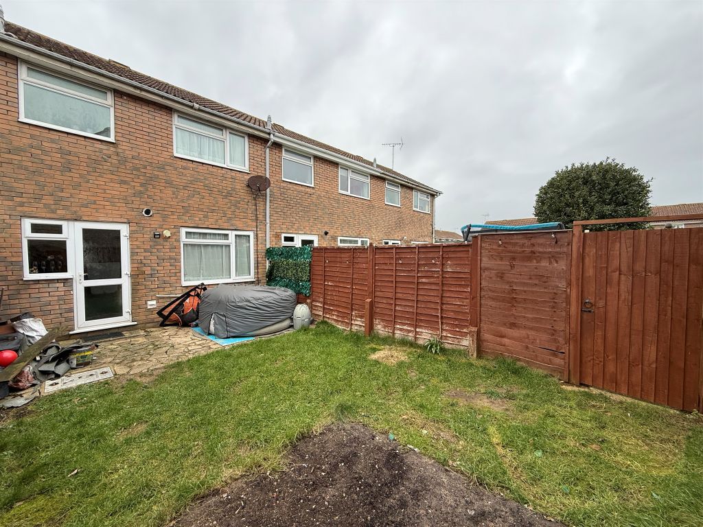 Property photo 2 of 9