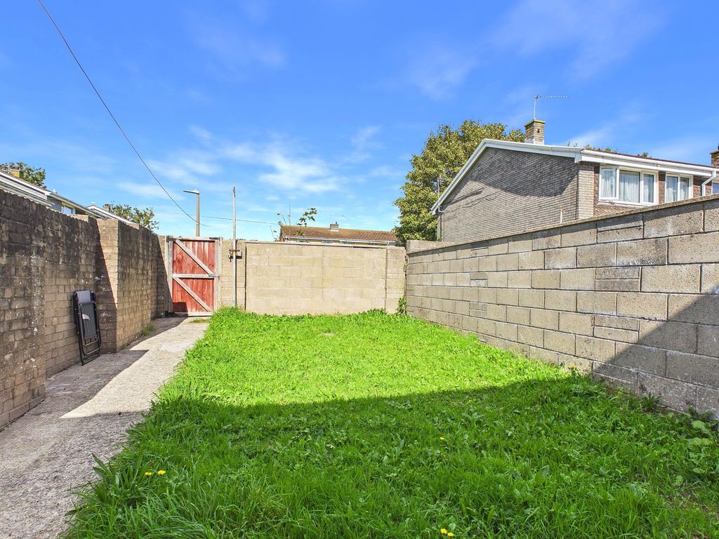 Property photo 2 of 21