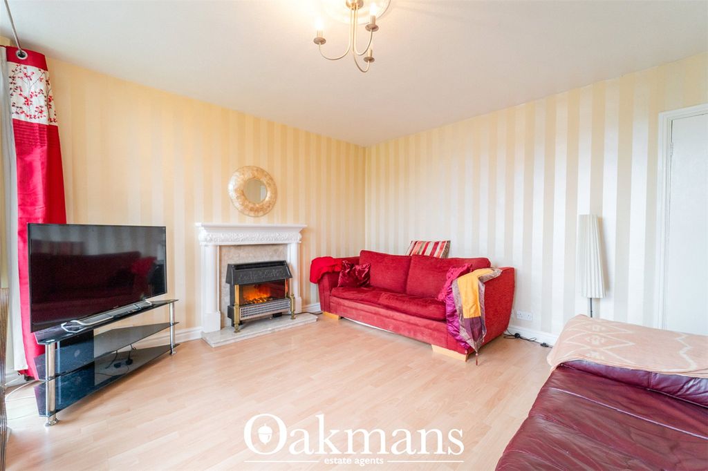 Property photo 3 of 11 Picture No. 26