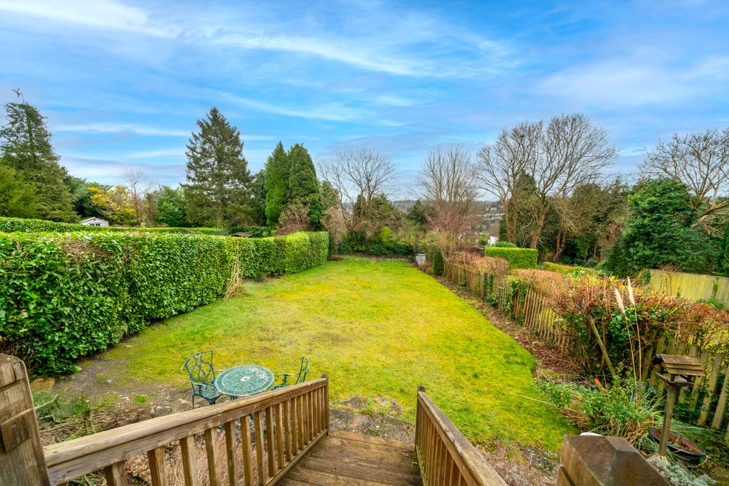 Property photo 2 of 17 Dsc09541-Hdr-Edit