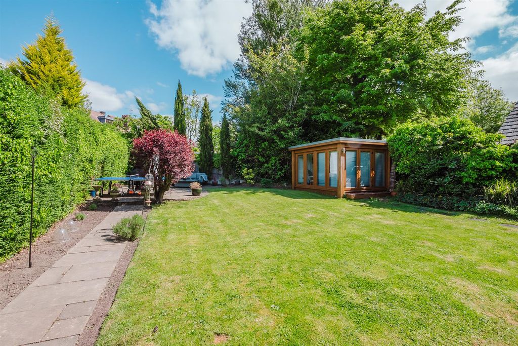 Property photo 3 of 46 Image 3