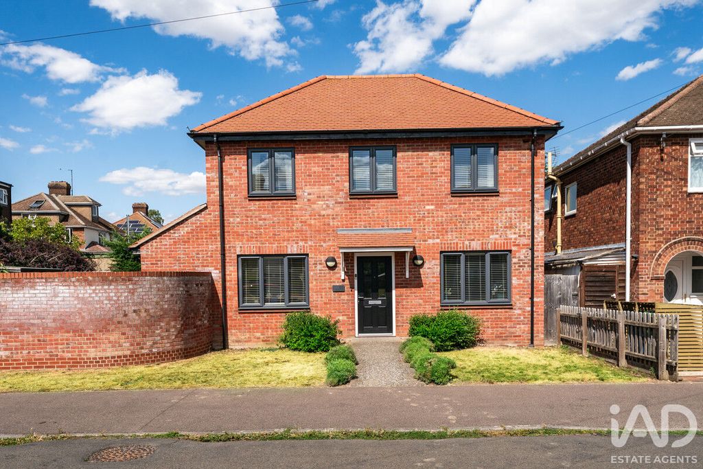 Property photo 1 of 22