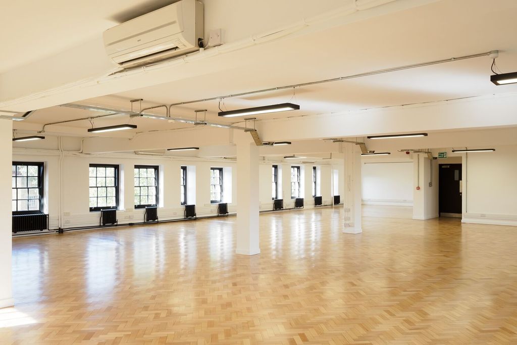 Property photo 3 of 5