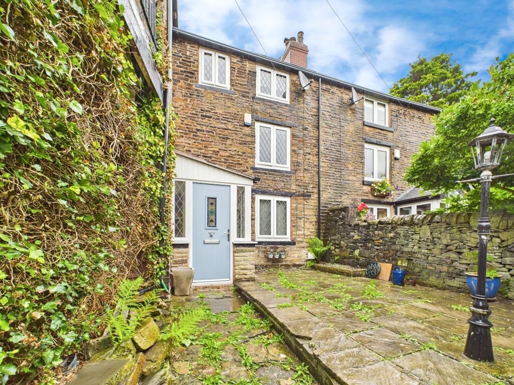 Property photo 1 of 25