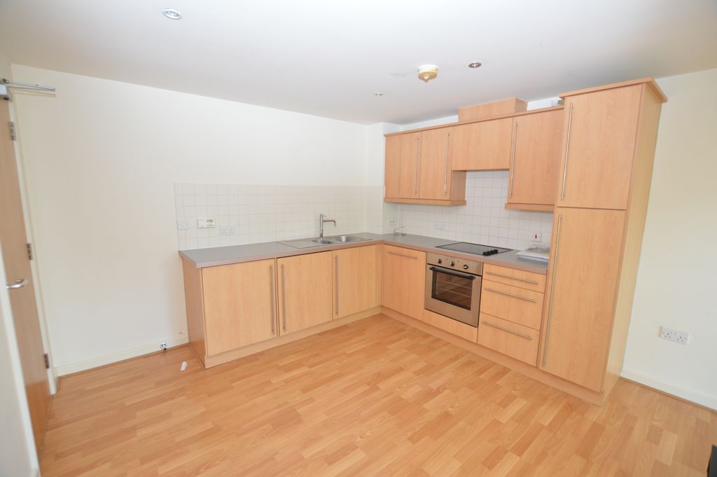 Property photo 2 of 16