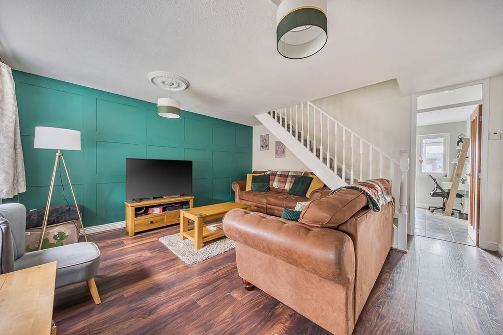 Property photo 3 of 14 14157101369A1c6A38Afe0