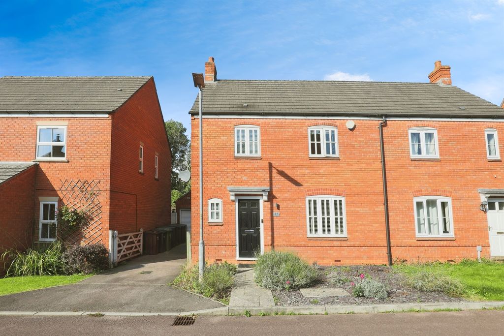 Property photo 1 of 13