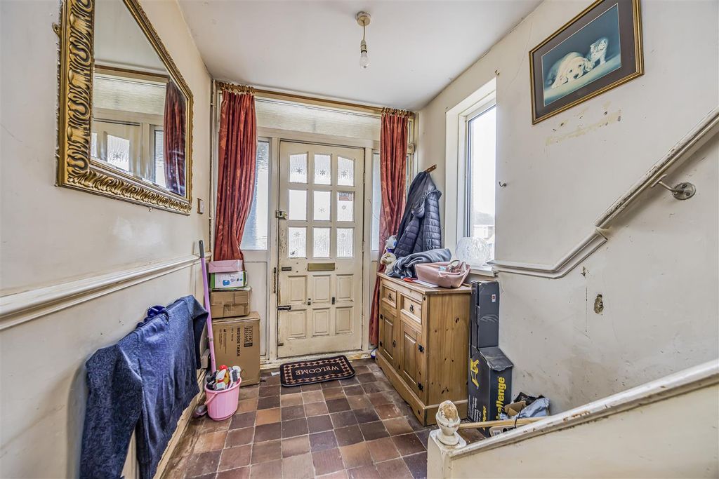 Property photo 2 of 14 Belvoir Close, Fareham-Porticomarketing-Nexa-11.Jp