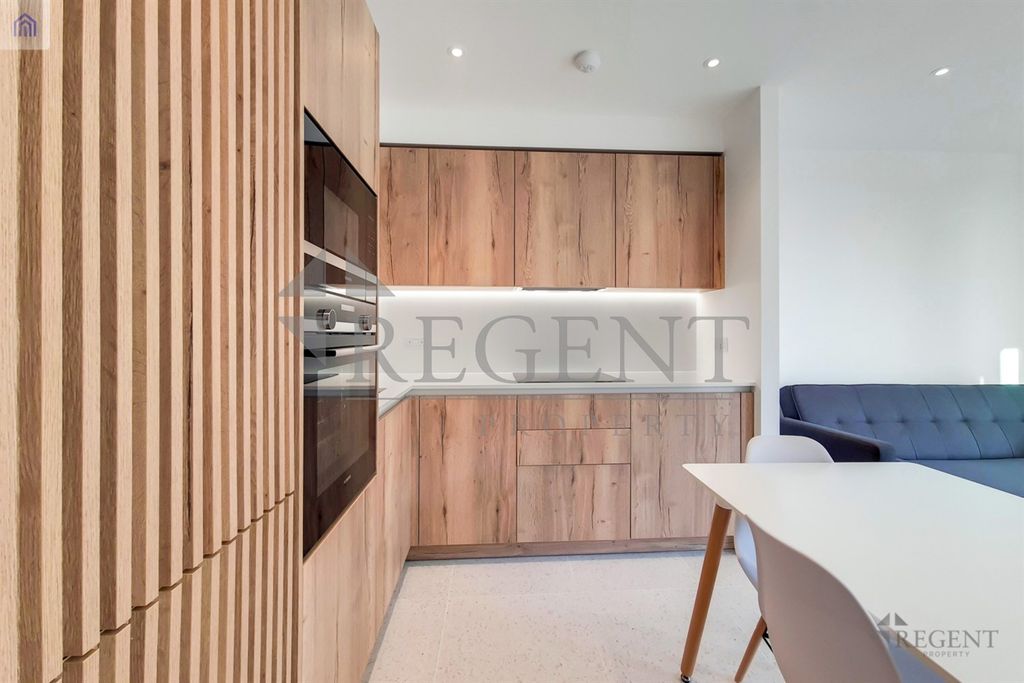 Property photo 2 of 10 Kitchen & Dining