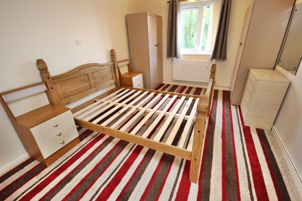 Property photo 3 of 7