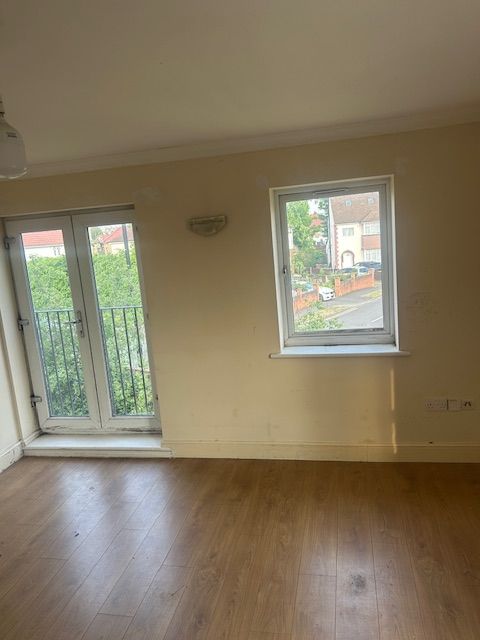 Property photo 3 of 5