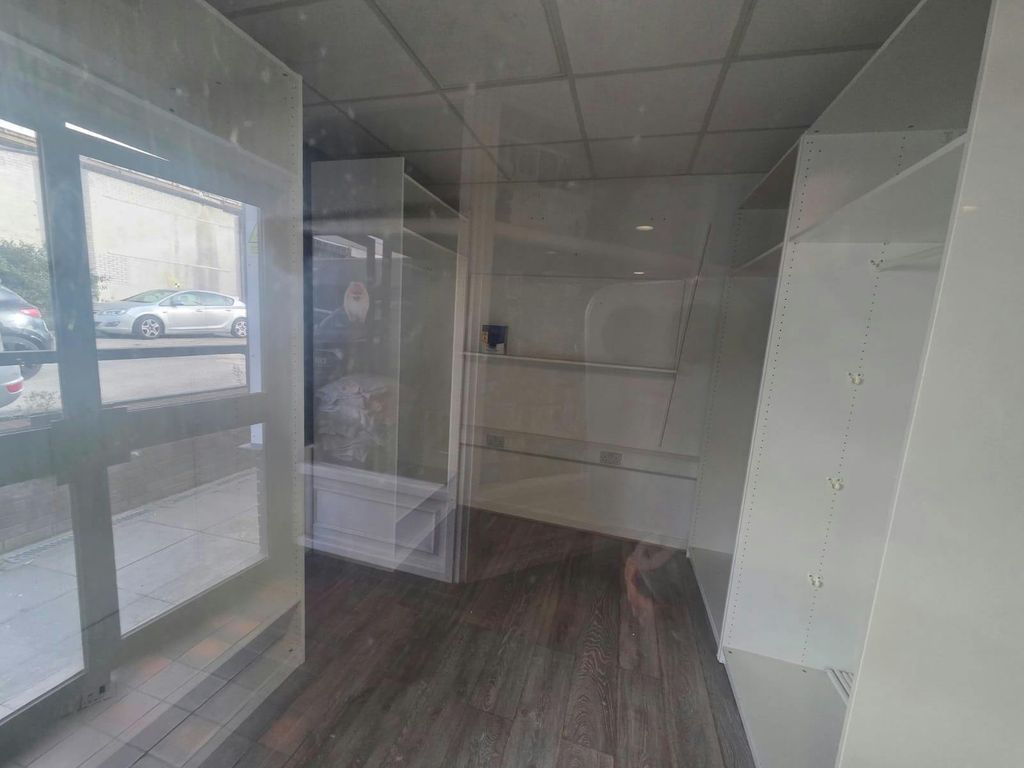 Property photo 3 of 5 02ce012B-A2cd-4F0c-8782-6192Debaa32E.Jpg