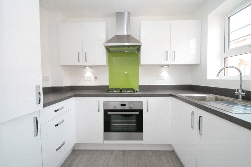 Property photo 2 of 11 Picture No. 10