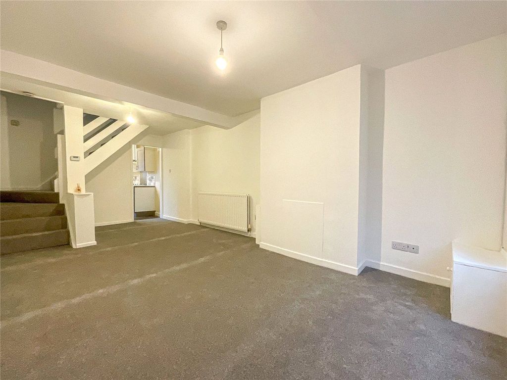 Property photo 2 of 15 Picture No. 04