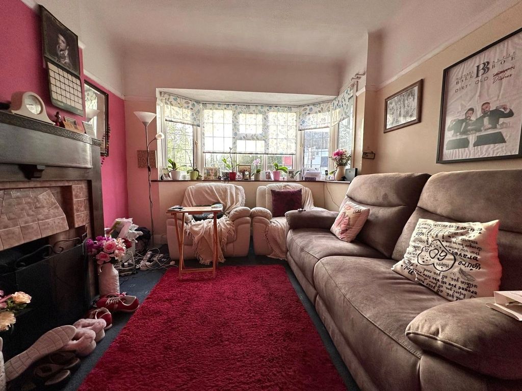 Property photo 2 of 11 Picture No. 09