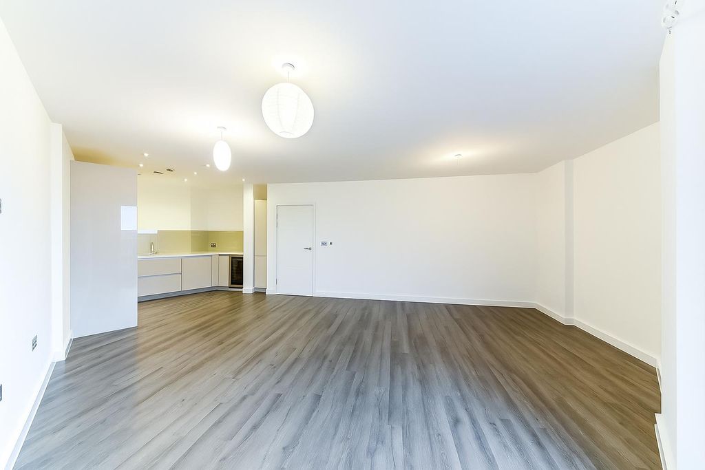 Property photo 1 of 12 Image