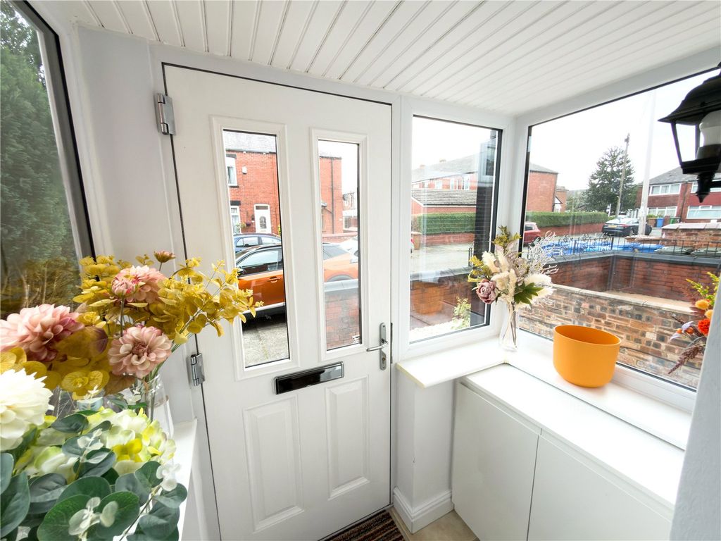 Property photo 2 of 19 Picture No. 22
