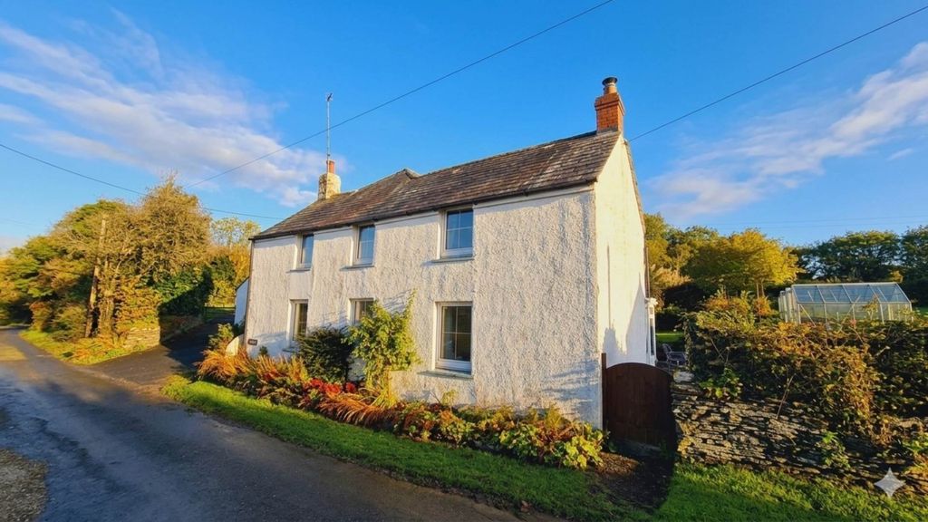 Property photo 1 of 31