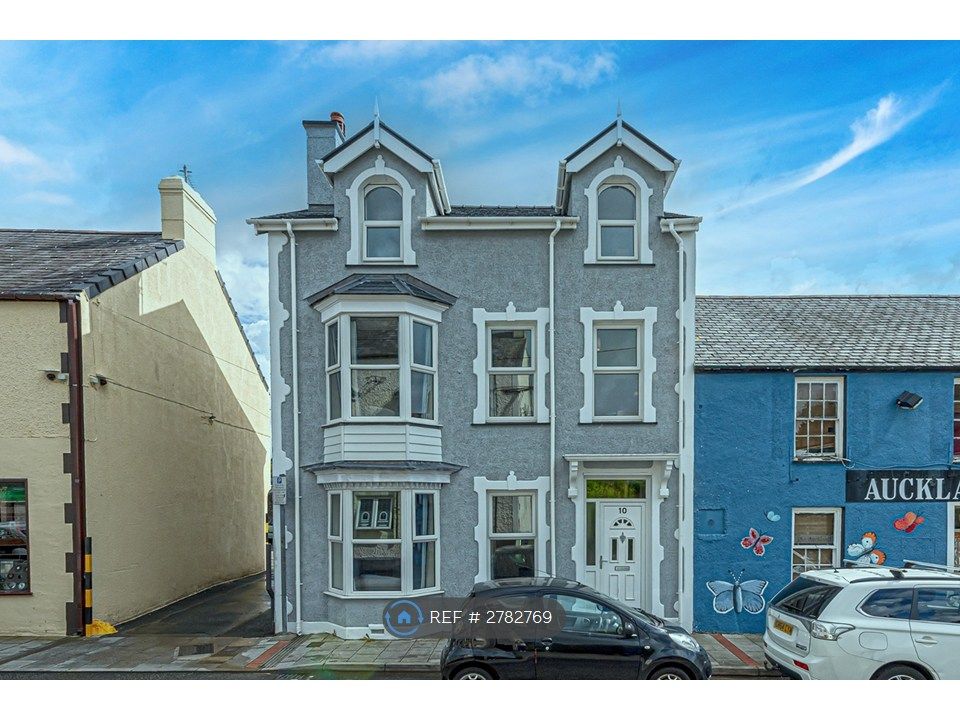 Property photo 1 of 26