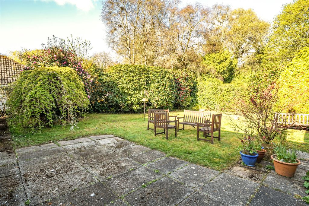 Property photo 3 of 15