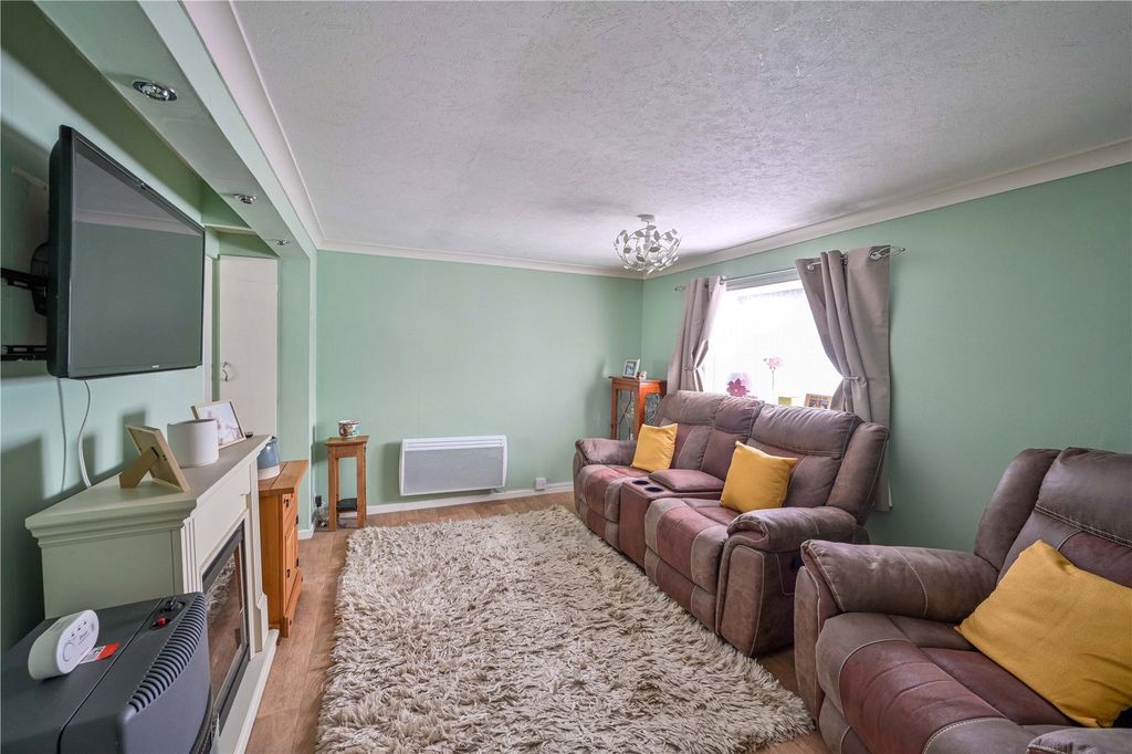 Property photo 3 of 13 Picture No. 15