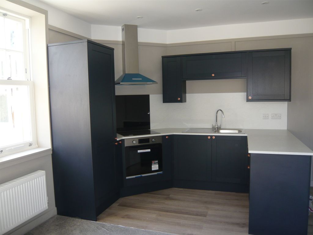 Property photo 1 of 7 Kitchen