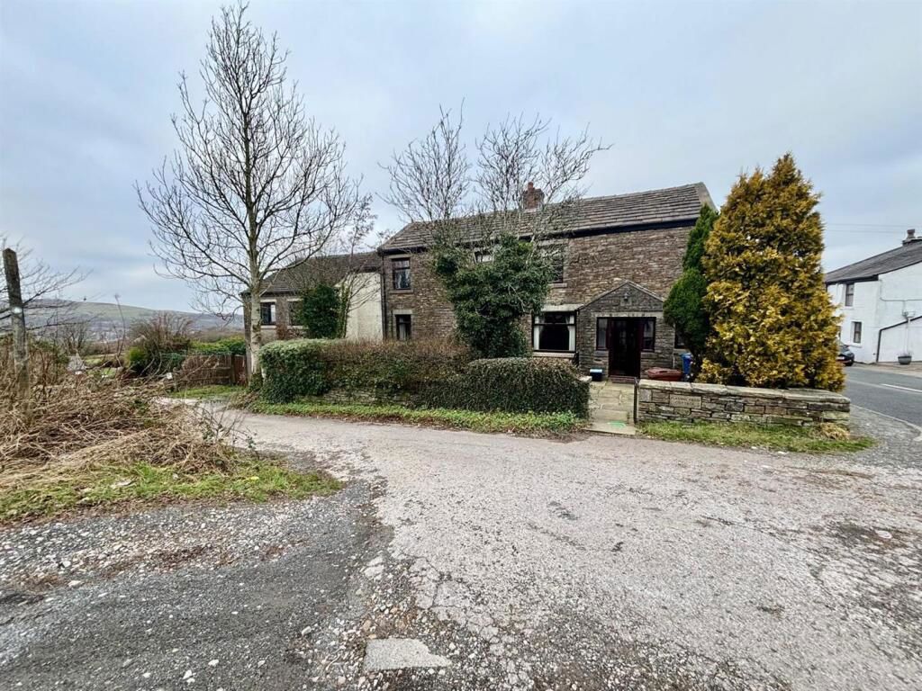 Property photo 1 of 20