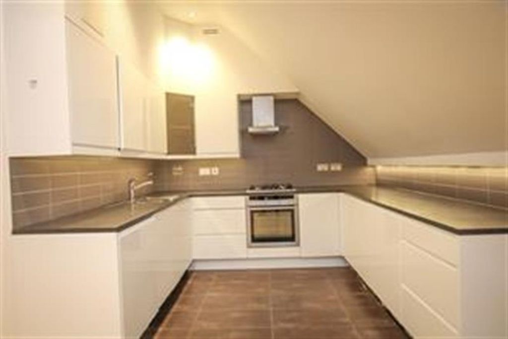 Property photo 1 of 7 (Main)