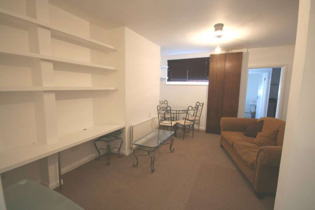 Property photo 1 of 5