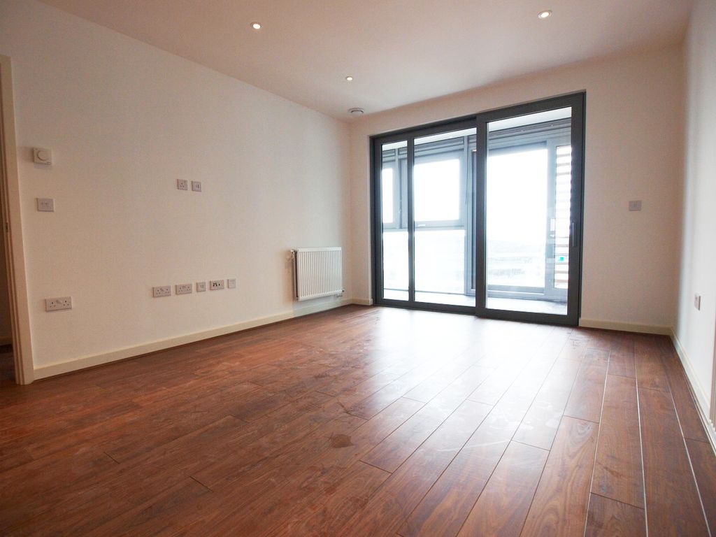 Property photo 2 of 11 Photo 9