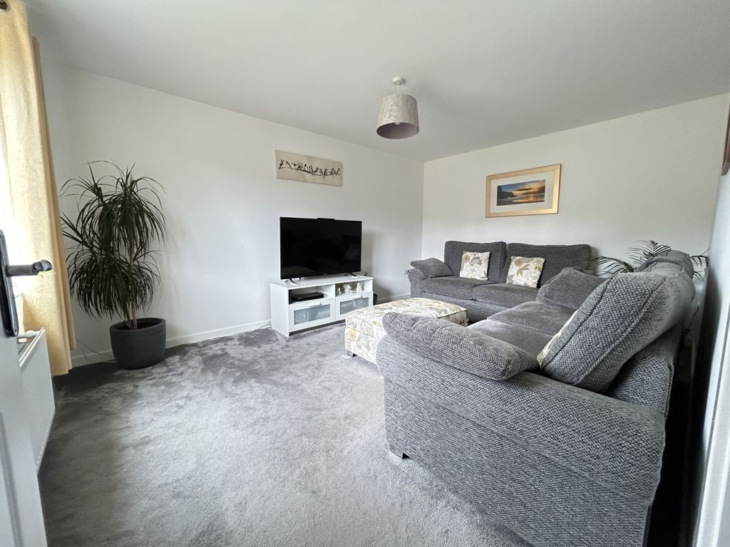 Property photo 2 of 21 Img_4867
