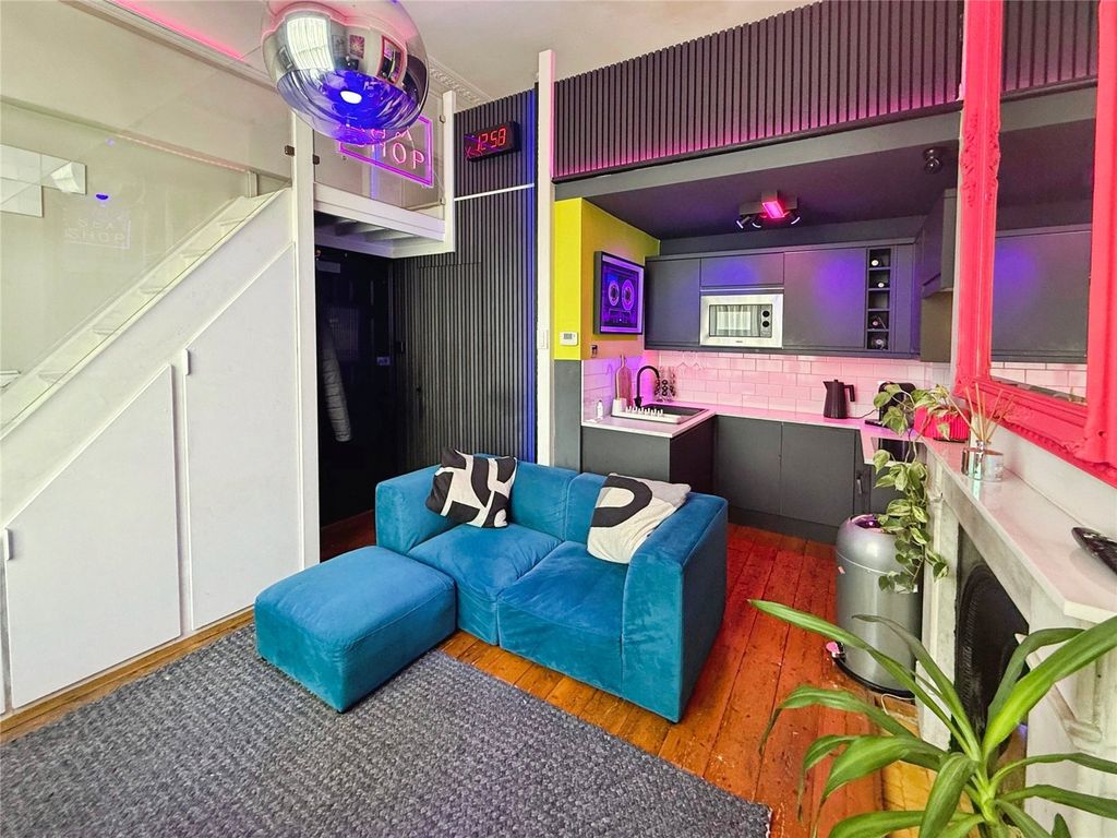 Property photo 1 of 10 Picture No. 09