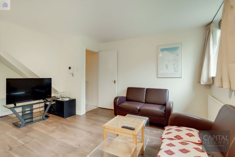 Property photo 2 of 11 Photo 9
