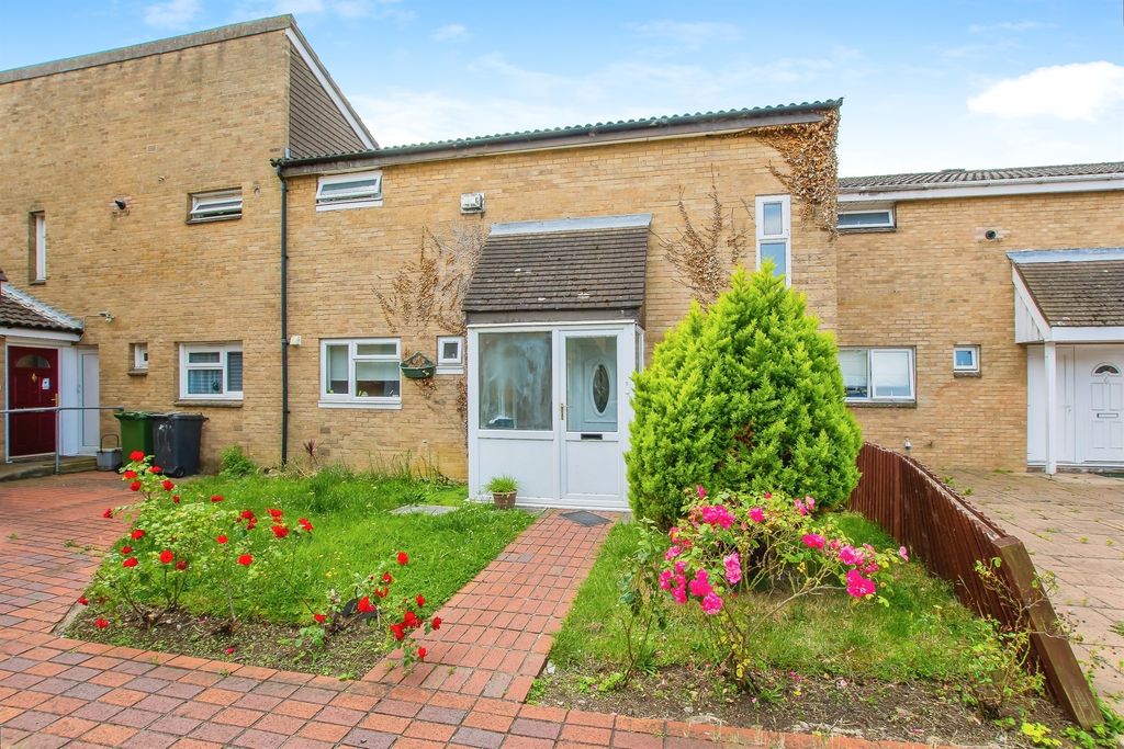 Property photo 1 of 17