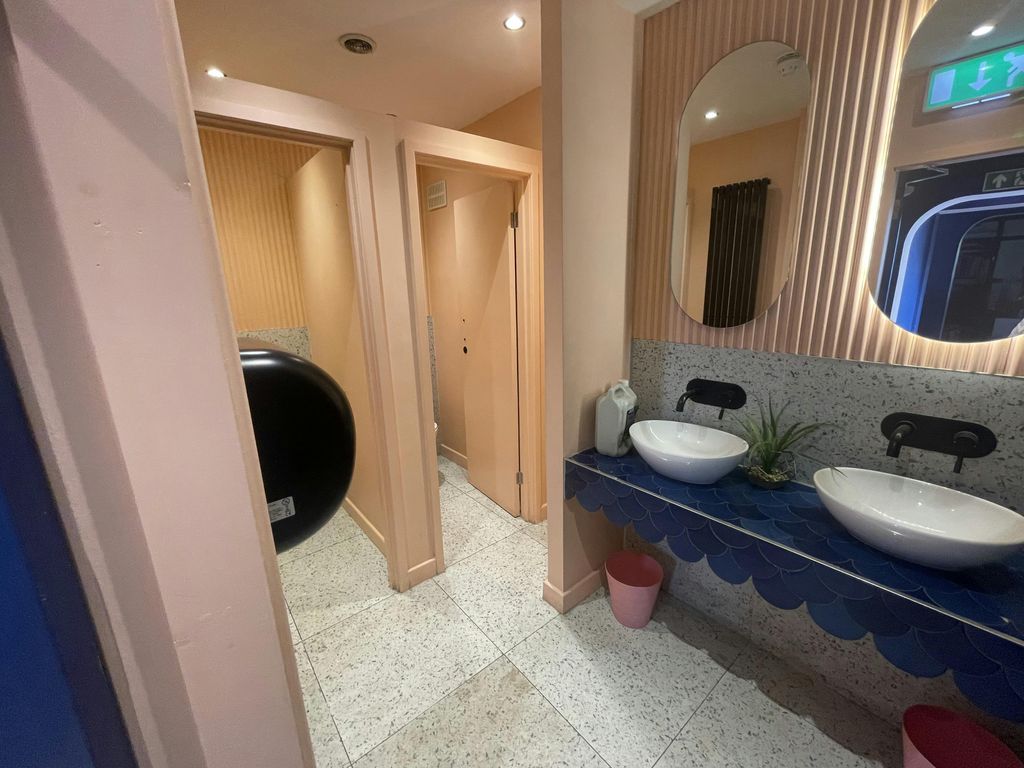 Property photo 3 of 9 Img_0066.Jpg
