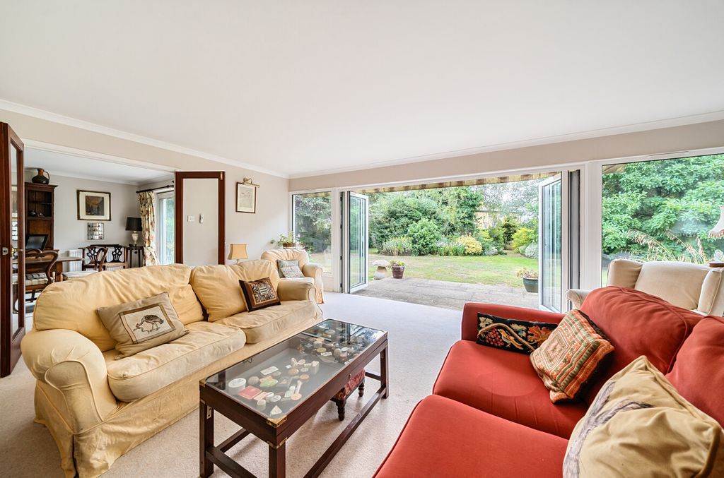 Property photo 2 of 33 1340896-2-68A4483...