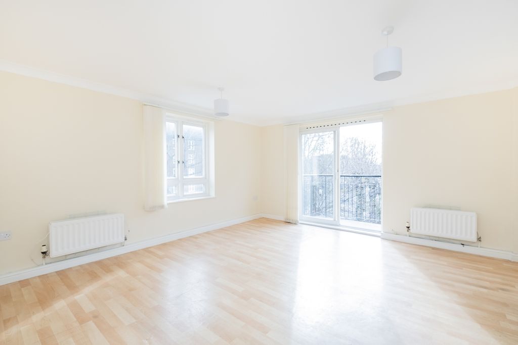 Property photo 2 of 10 Gamma Building