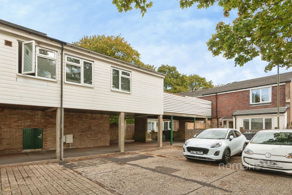 Property photo 1 of 12 Pbox-Img.Jpg