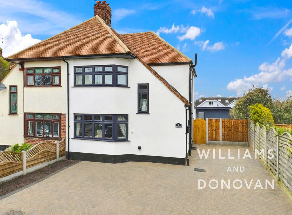 Property photo 1 of 16 Picture13