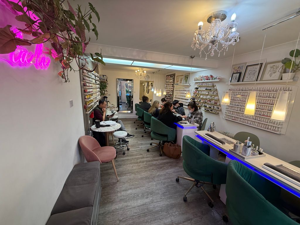 Property photo 3 of 5