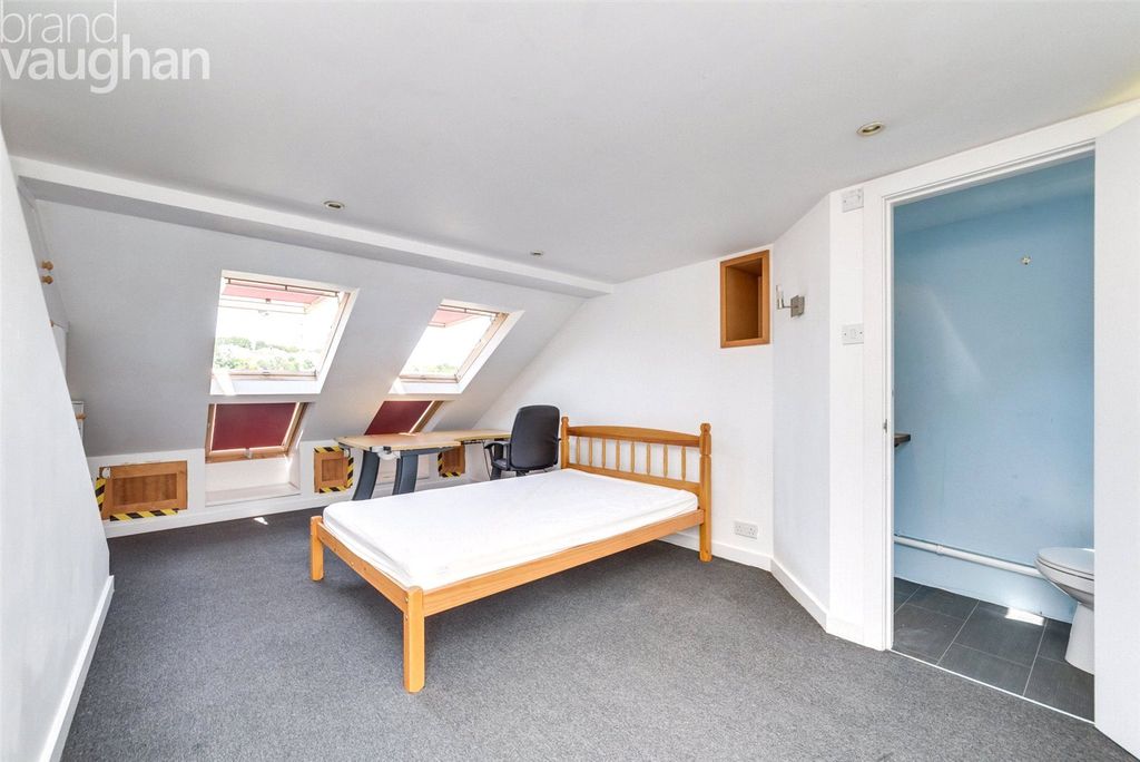 Property photo 1 of 12 Picture No. 56