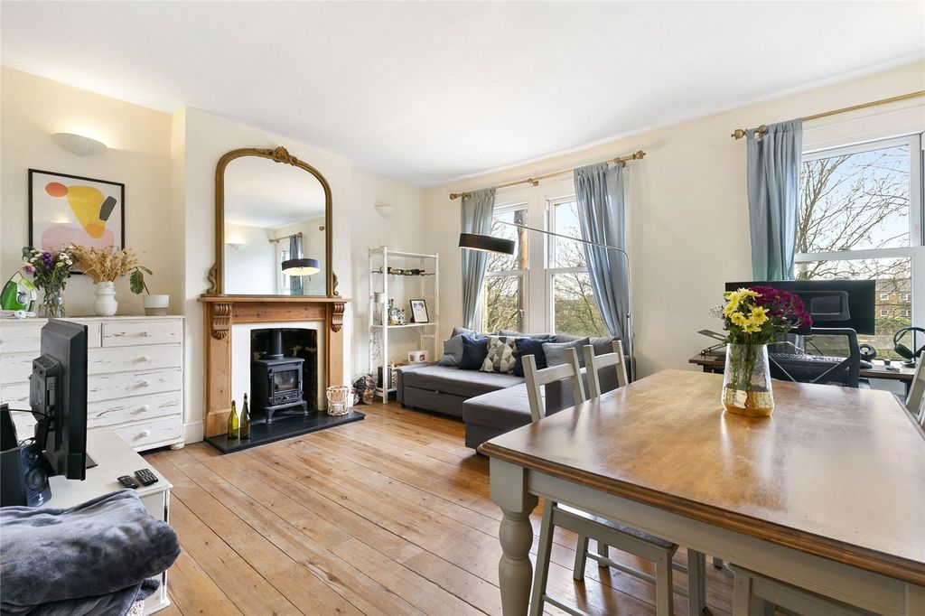 Property photo 1 of 10 Picture No. 24