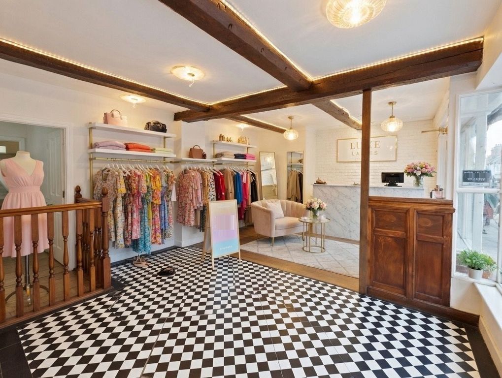 Property photo 2 of 10 CGI Example Fitout