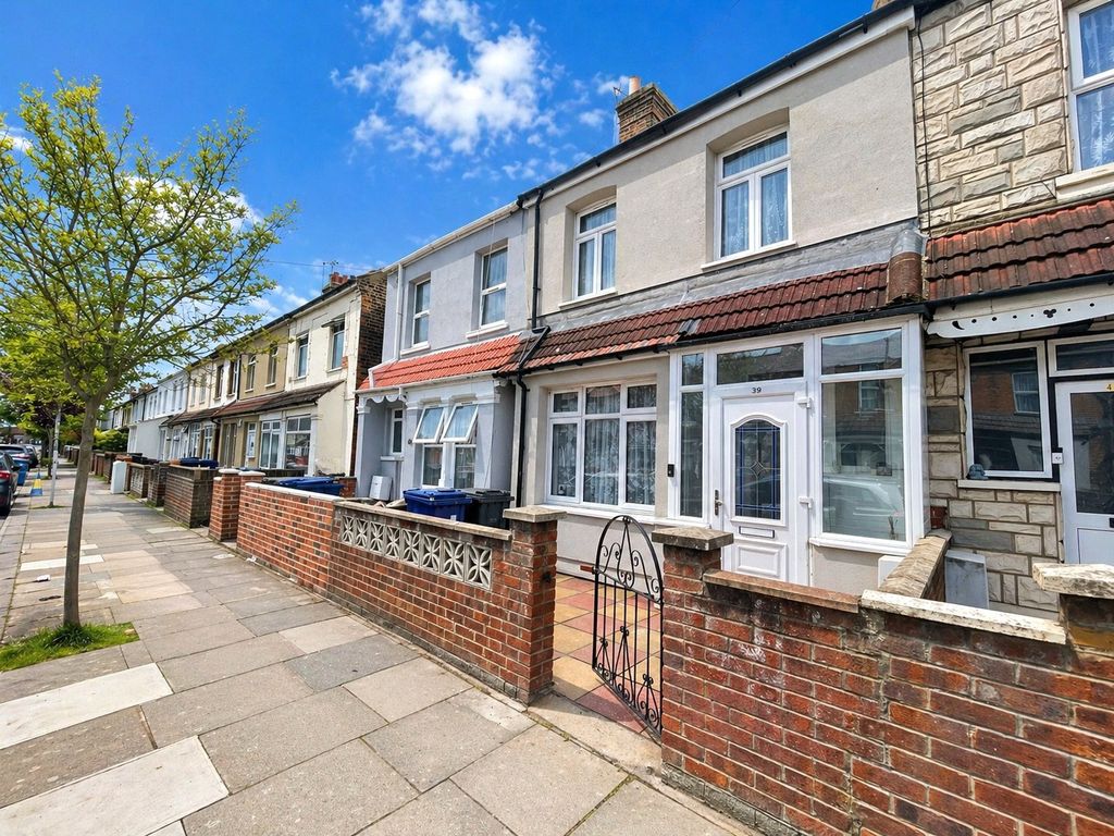 Property photo 1 of 10 Front Aspect