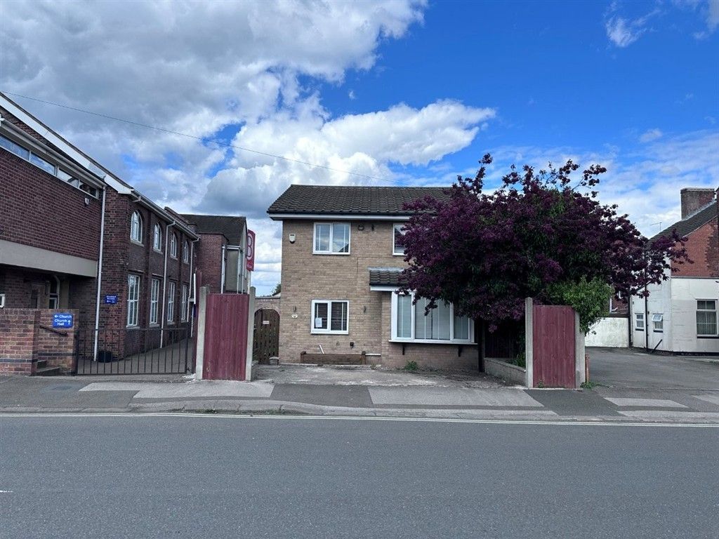 Property photo 2 of 11