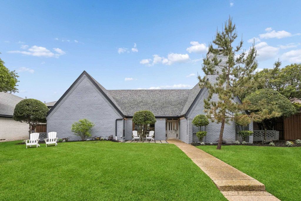 Property photo 1 of 26